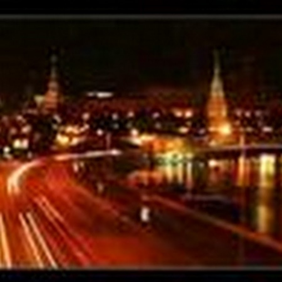 По ночной москве слушать. Песня по ночной москве. По ночной москве слушать. Москва 2011 год. Ночная москва из окна машины.