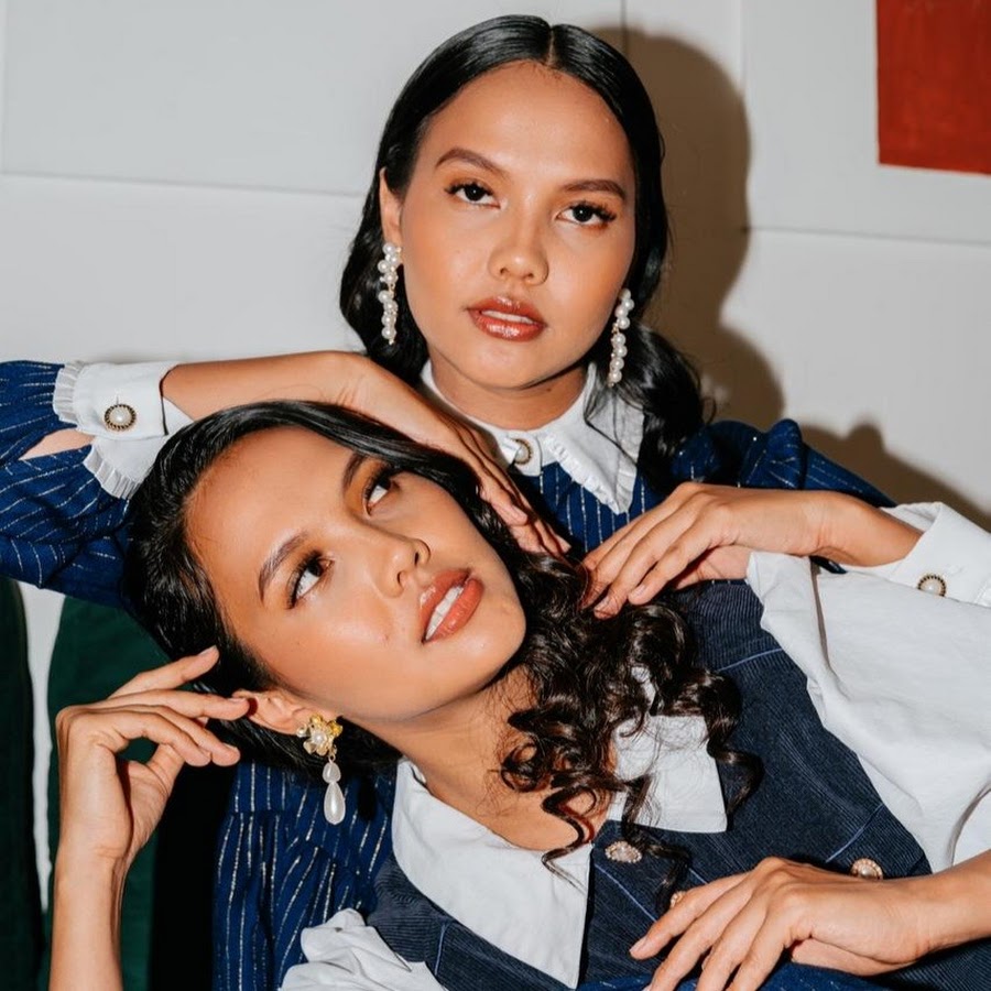 Valerie And Veronika Youtube