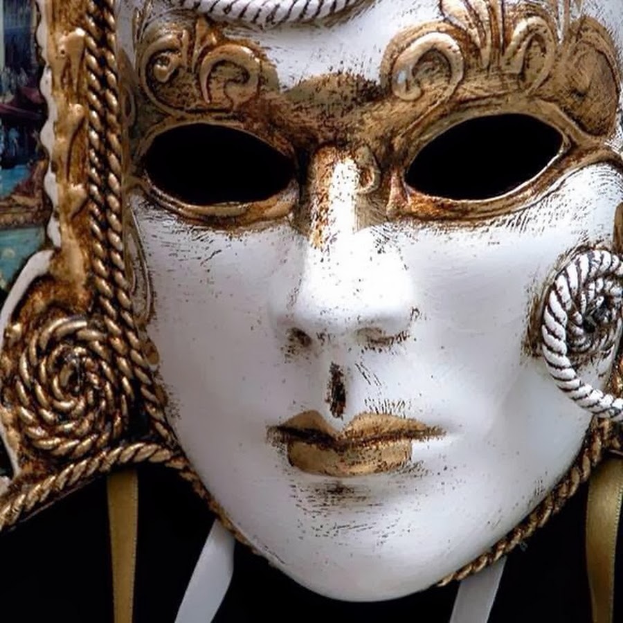 Анонимус в костюме. Венецианский карнавал баута. Крик 6 маска. Маска венецианская sannydays. Венецианская маска на половину лица.