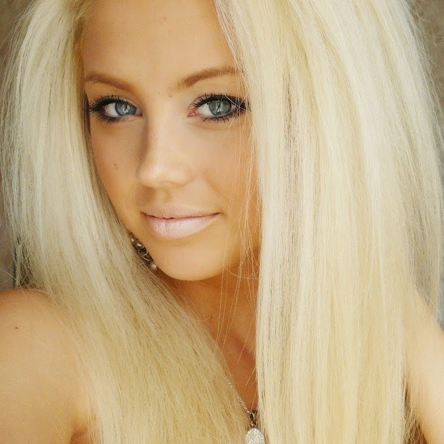 Ксения Волощук