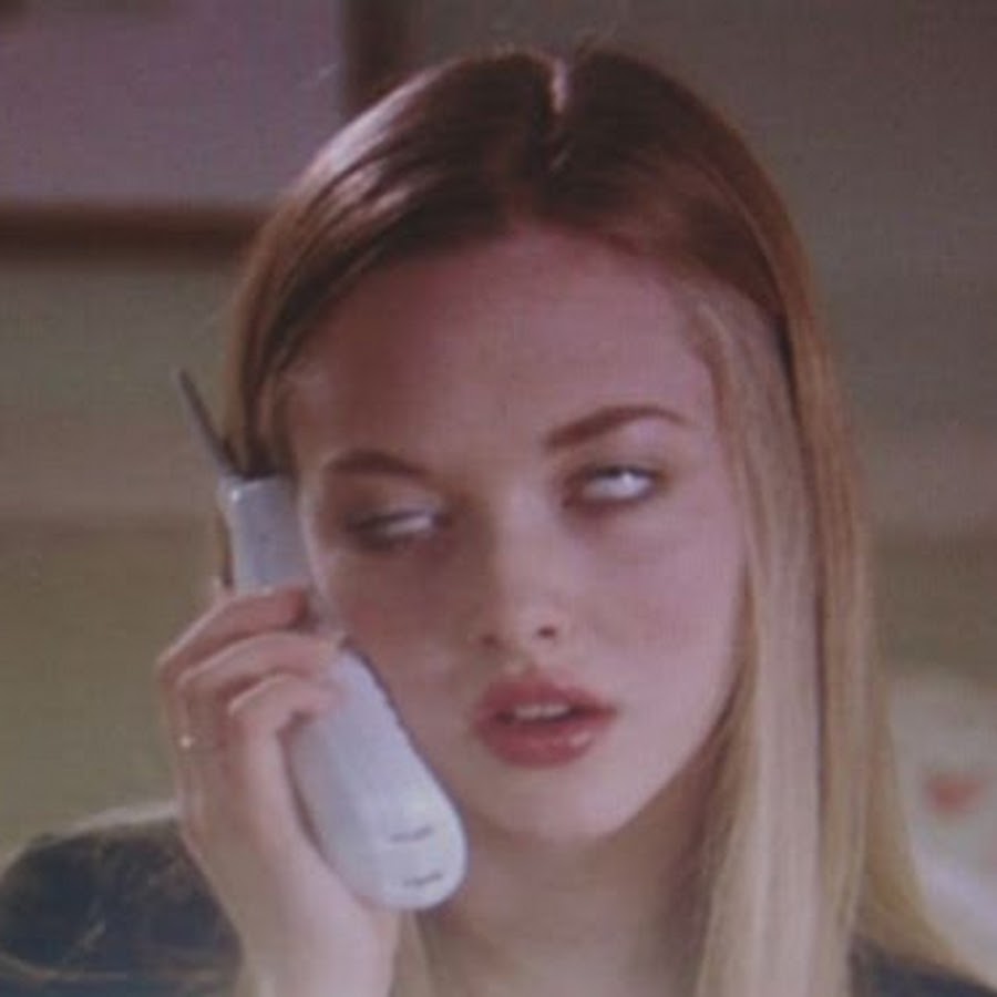 девушка закапывает глаза. кара делевинь гримасы. девушка закатывает глаза. эмма робертс закатывает глаза. девушка закатывает глаза.