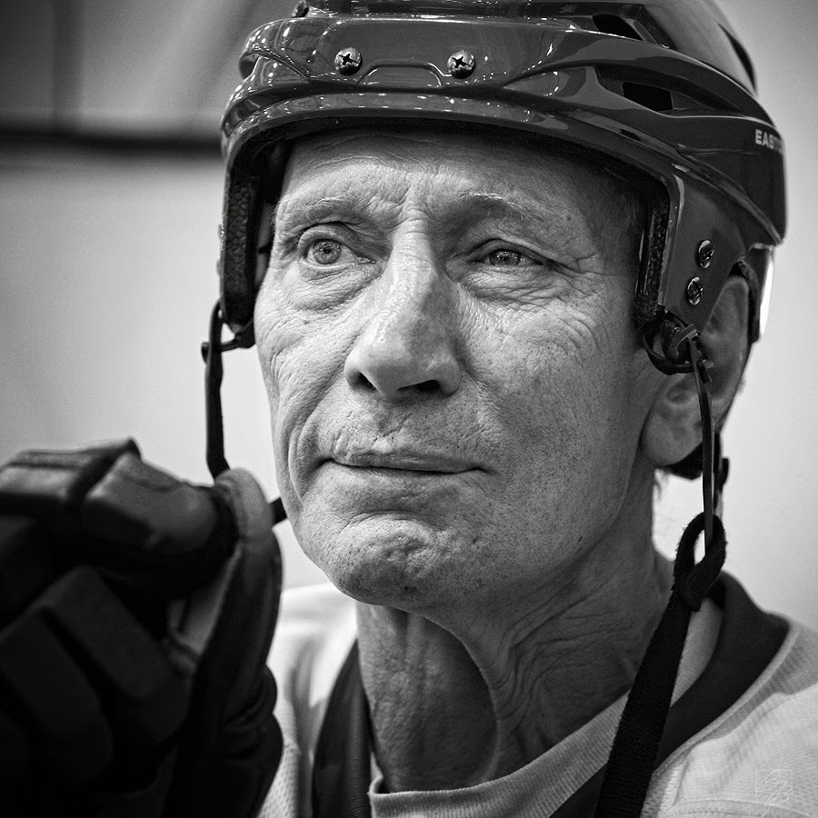 Александр Владимирович Гусев хоккеист