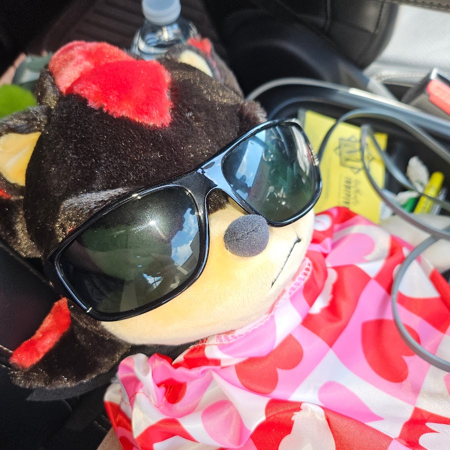 Парные авы пауки. Дэдпул и человек паук косплей. Спайдипул косплей. Deadpool and Spiderman. Человек паук косплей