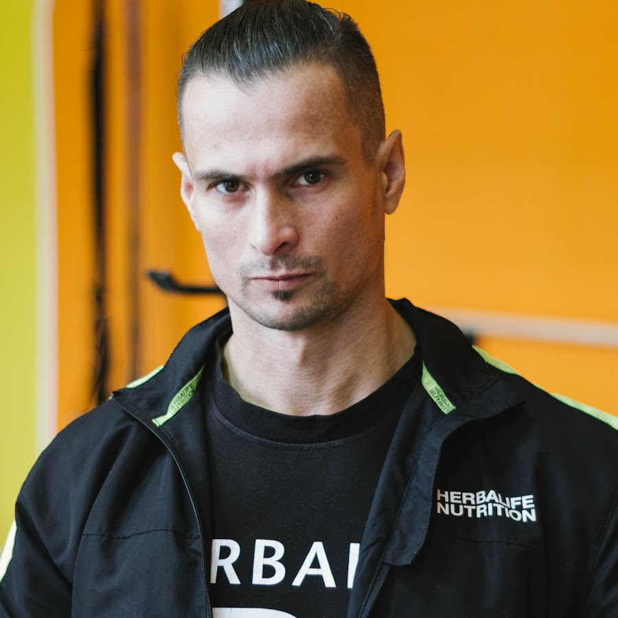 Лавренов Денис Александрович
