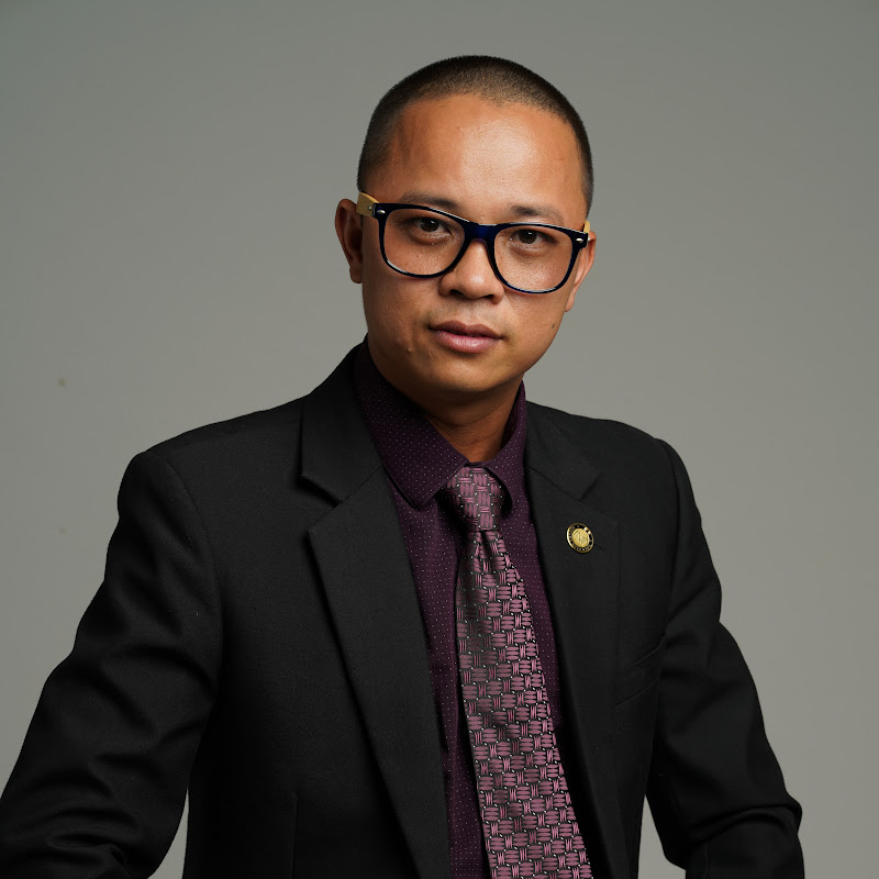 PHAMVANNAMOFFICIAL - 網紅的藏寶箱 