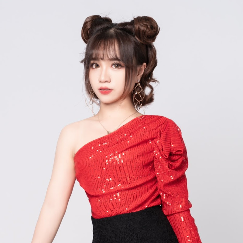 Erhu Eilleen 二胡依琳 - 網紅的藏寶箱 