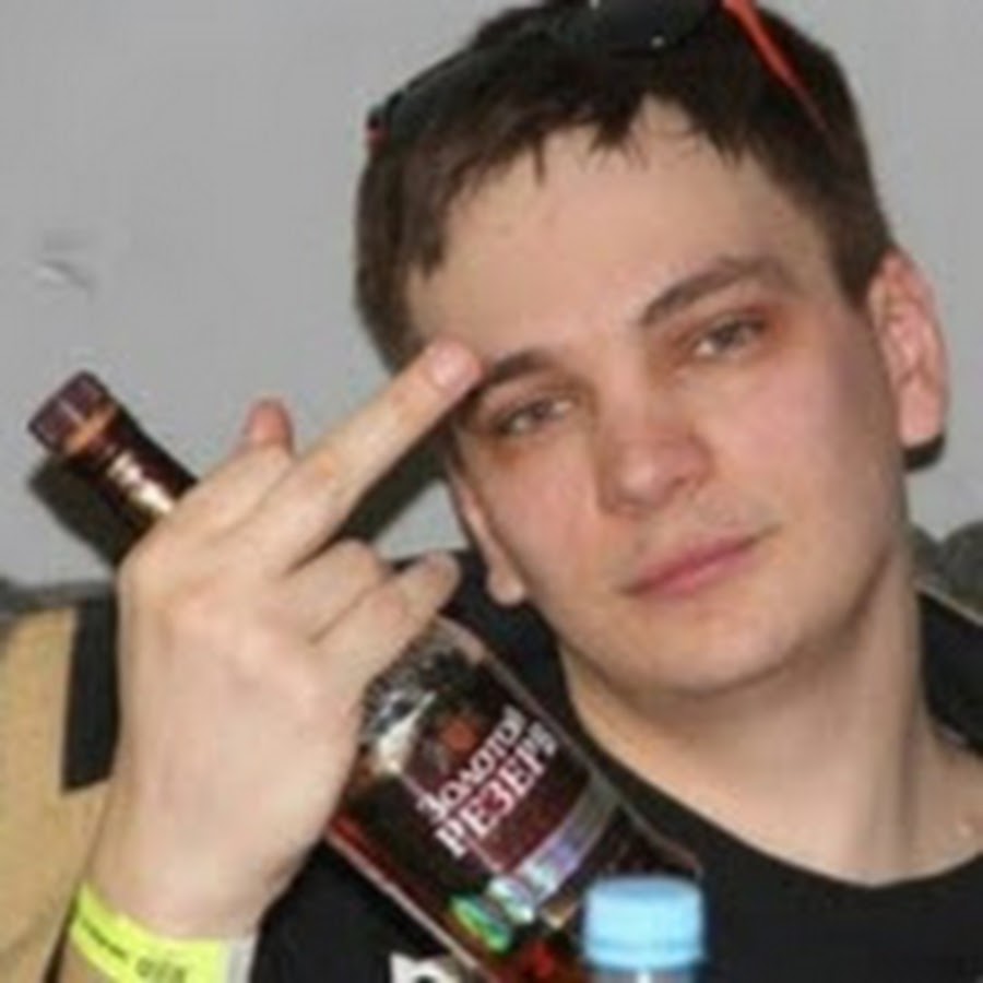 В попытках выкупить смысл, ты не выкупаешь посыла 2020 Аванпост русского постмод