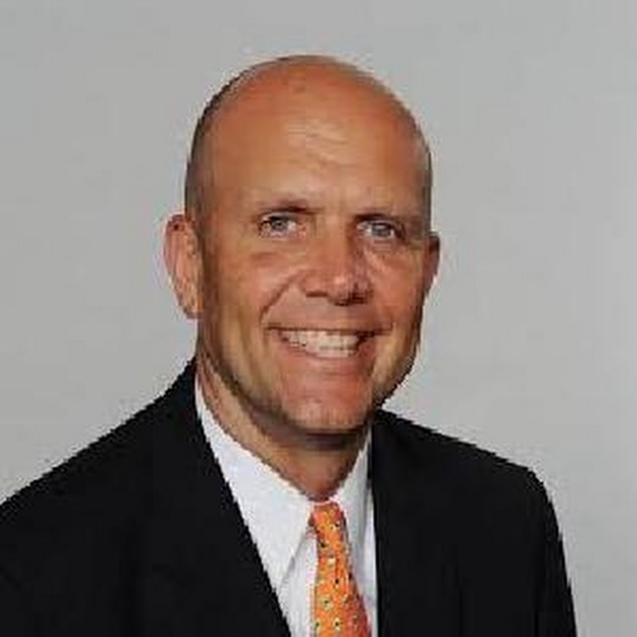 Mike dee. Mike dee. Trio stone. Mike dee. Michael dees photo.