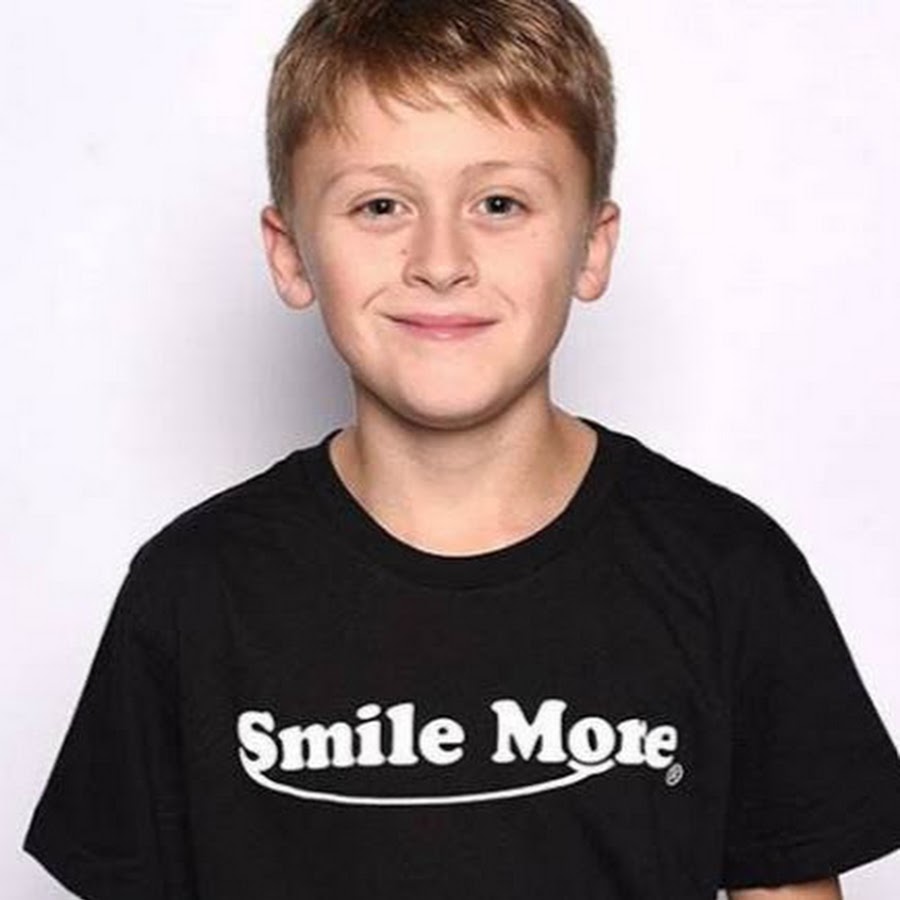 AKedOLTRMHRLi7Nb8p9H1AMUtSKhUeTyVFpAzBJ2uCqn=s900ckc0x00ffffffnorj