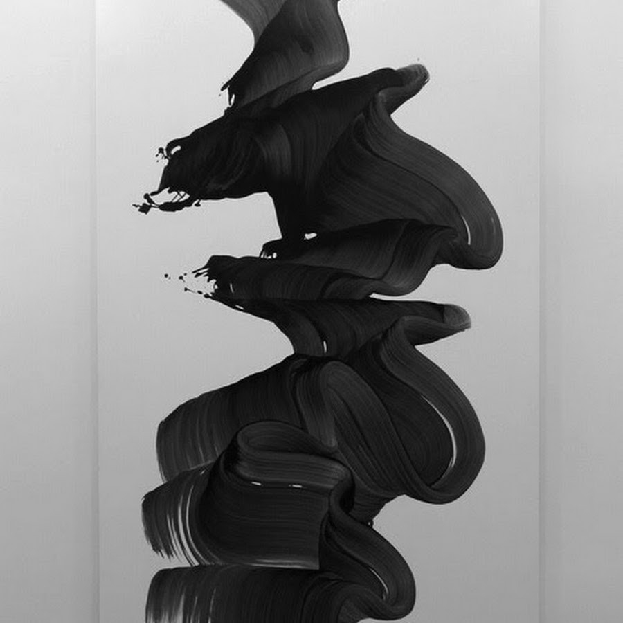 Ассоциируюсь у человека с синим цветом