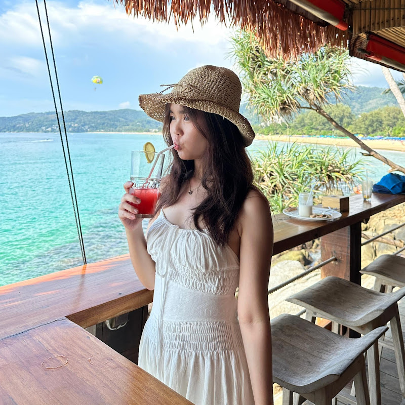 Yanhui Lim - 網紅的藏寶箱 