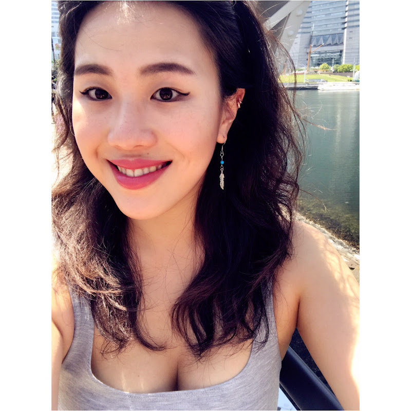 ThisIsIvyChu - 網紅的藏寶箱 