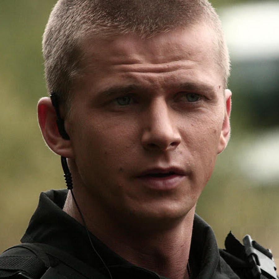 макс калинин меч. меч короля артура фильм. меч фильм 1 сезон. максим калинин меч 3 сезон. король артур кино 2017.