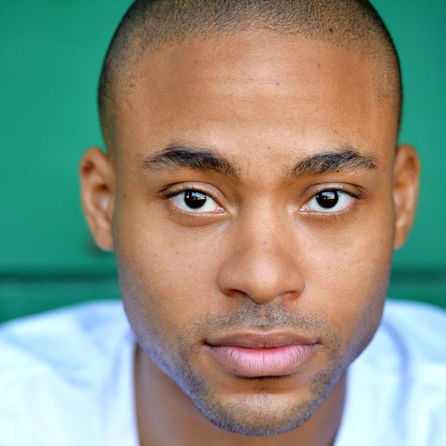 д. дж пирс. дж. дж пирс. кудрявые шоу певцы близнецы переодетые в женщин.