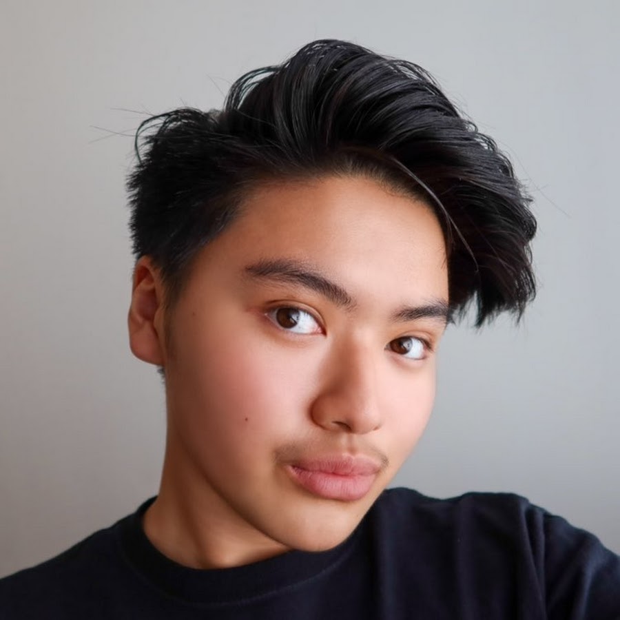 Nft картины джонни деппа. Джонни из nct. Johnny huynh. Джонни депп арты. Джонни певец торс.