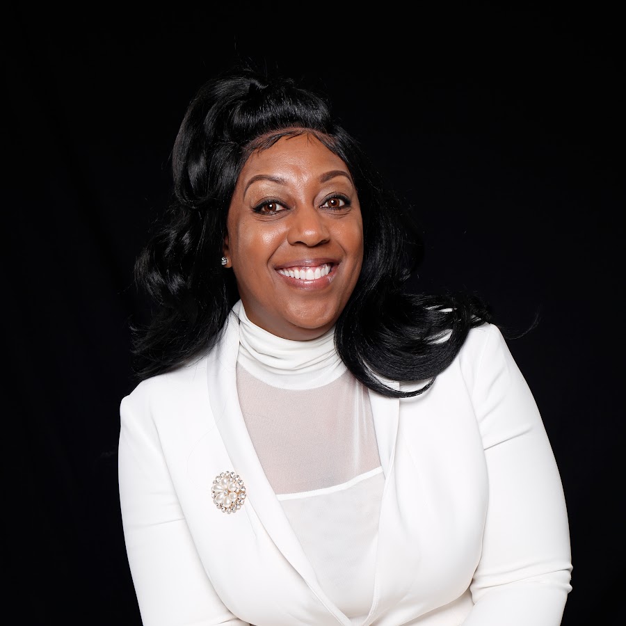 A. Яппи приложение логотип. Little магазин. Япи литл компани. Япи литл компани.