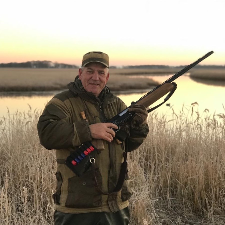 охотник и рыболов. охота на уток. охотник в лесу. с охоты на рыбалку ютуб. весенняя охота.