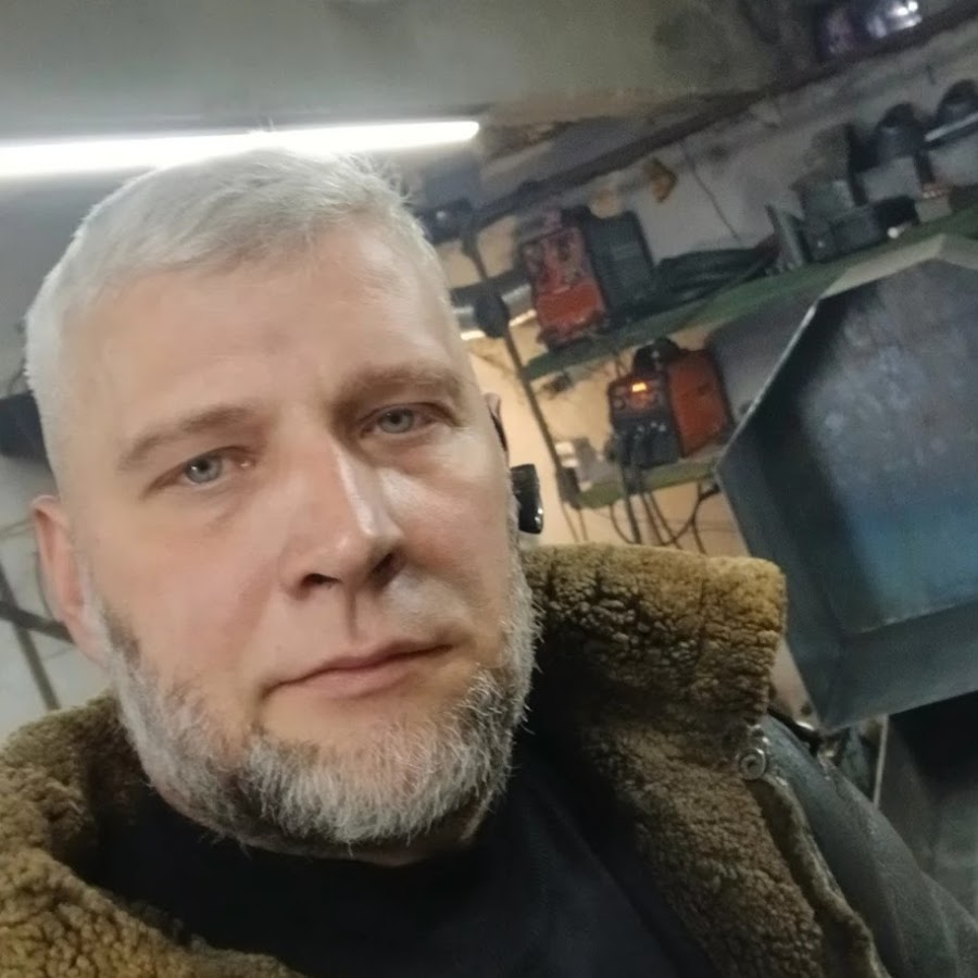 Волк с мультика жил