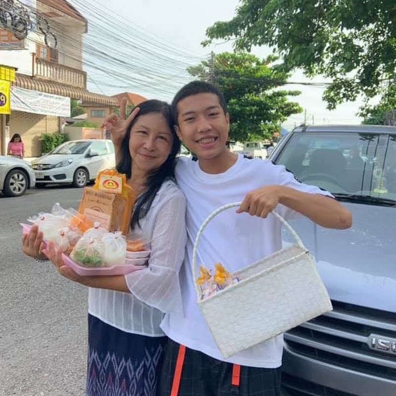 Yok SoYer - 網紅的藏寶箱 