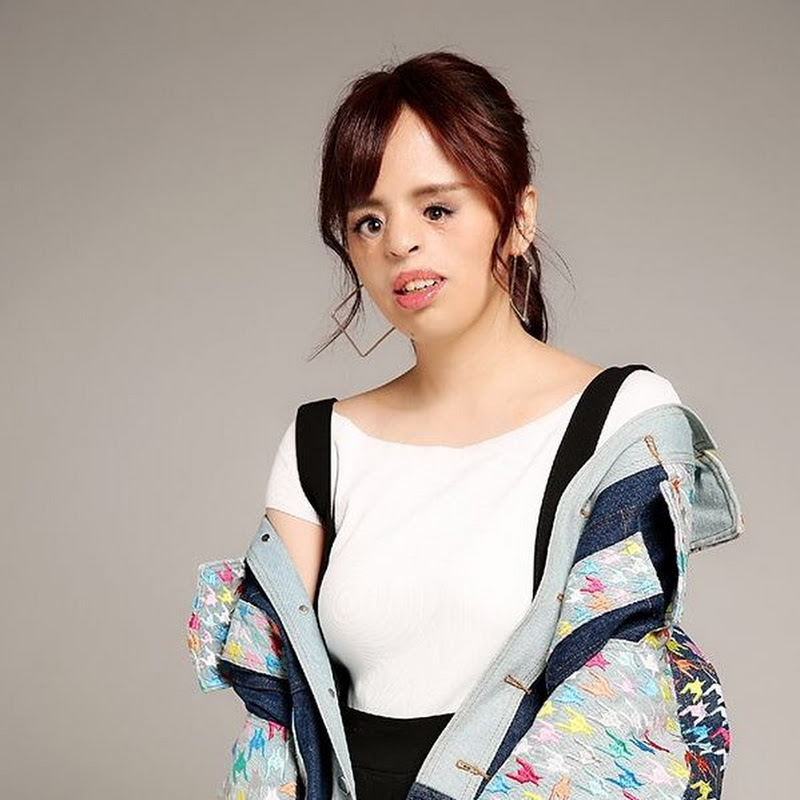 曾宇辰小宇 - 網紅的藏寶箱 