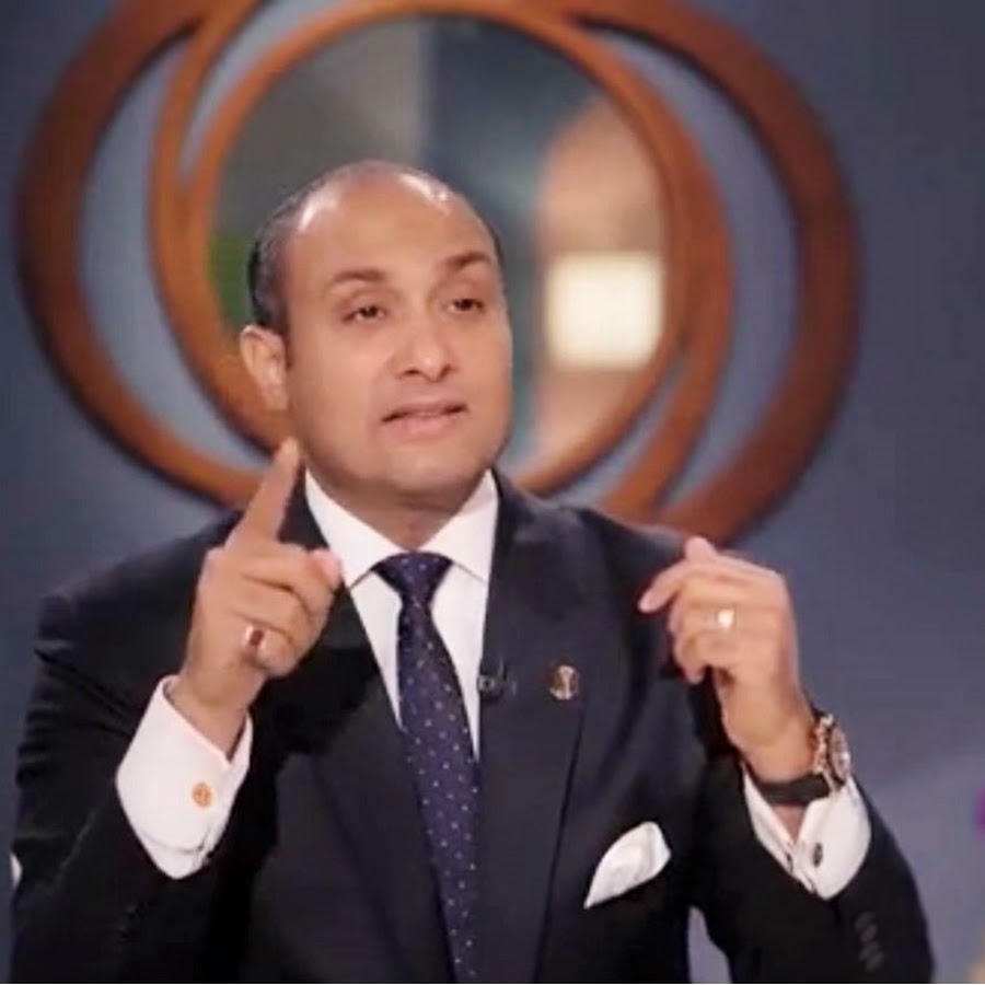 Mahmoud Elbadawy، lawyer for the Supreme Constitutional Court - YouTube