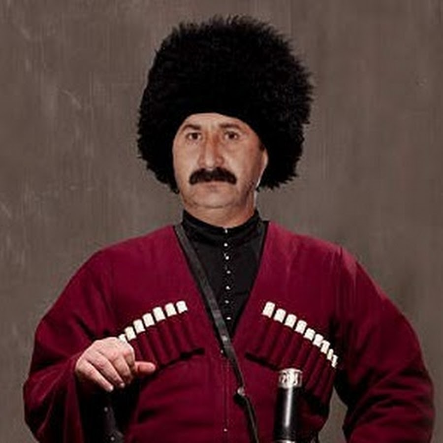 кавказ горцы и горянки. бешмет казачий донской. рамзан каракулевая папаха. горец кавказ карачаевец. абазинский джигит.