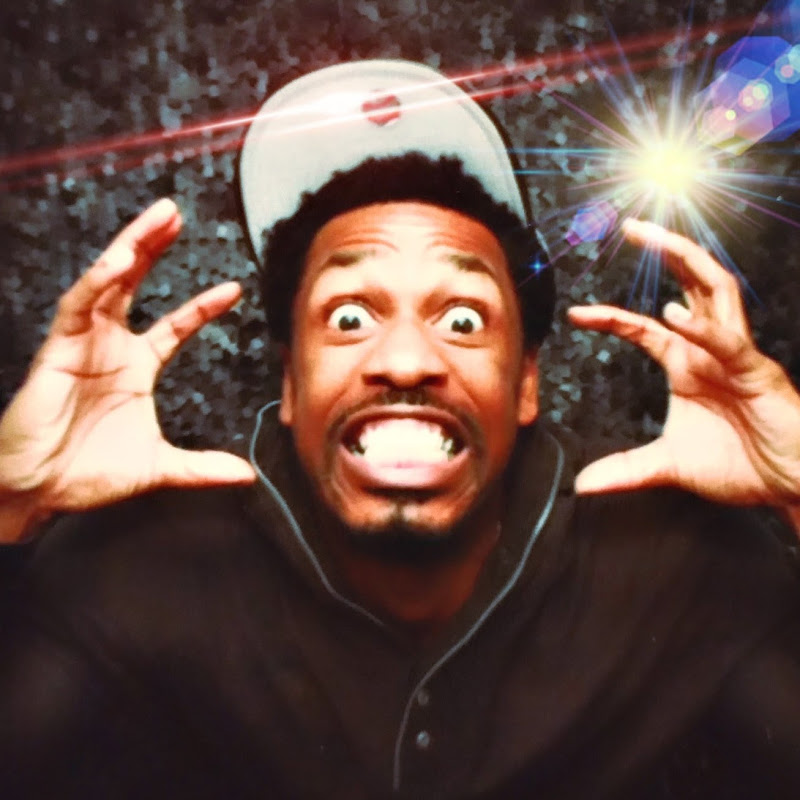 comedian chris csnacks clarke