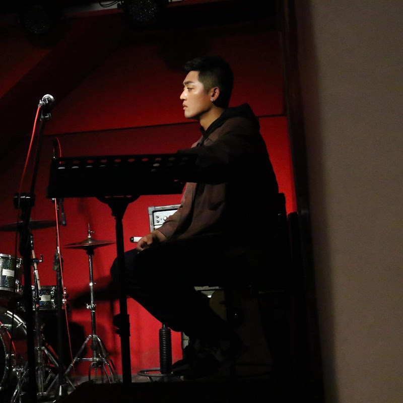 Namoh Iyang 拿莫.伊漾 - 網紅的藏寶箱 