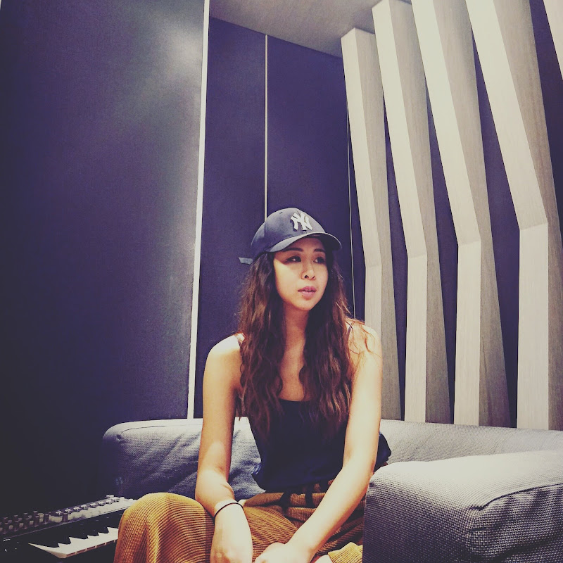 RØEY王若羽 - 網紅的藏寶箱 