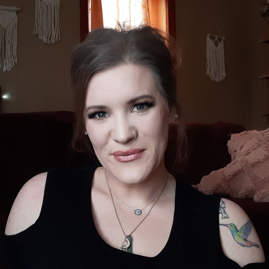 Maisie Leigh Youtube