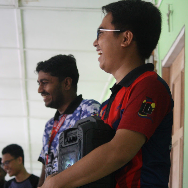 Nesa Raajan - 網紅的藏寶箱 