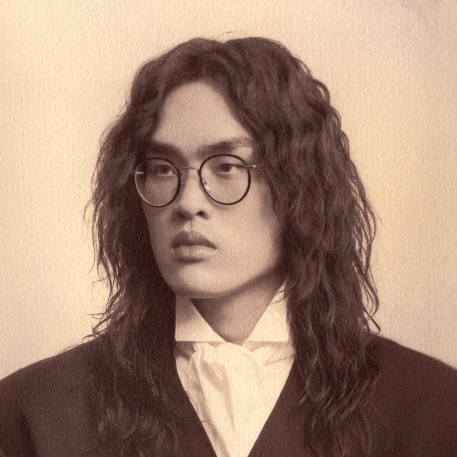 鶴 The Crane Youtube