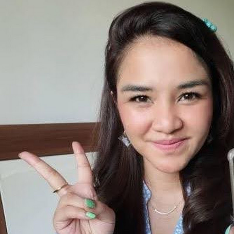 Illy Ariffin - 網紅的藏寶箱 