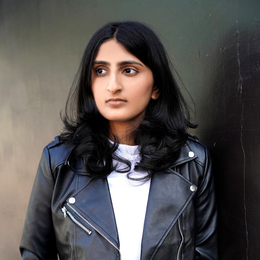 17-year-old opera-trained pop prodigy Aditi Iyer become Youngest Indian Global Chart Topper