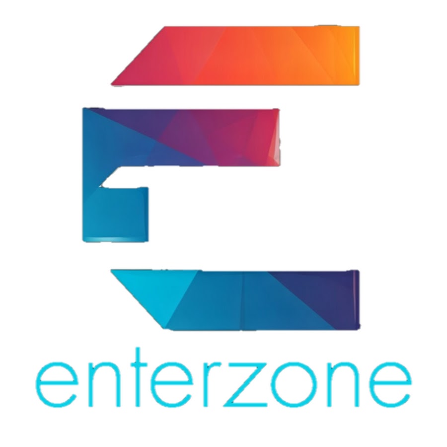 Enter happy. Happy clients day. Радостные люди в квартире. Молодая пара. Счастливая пара в квартире.