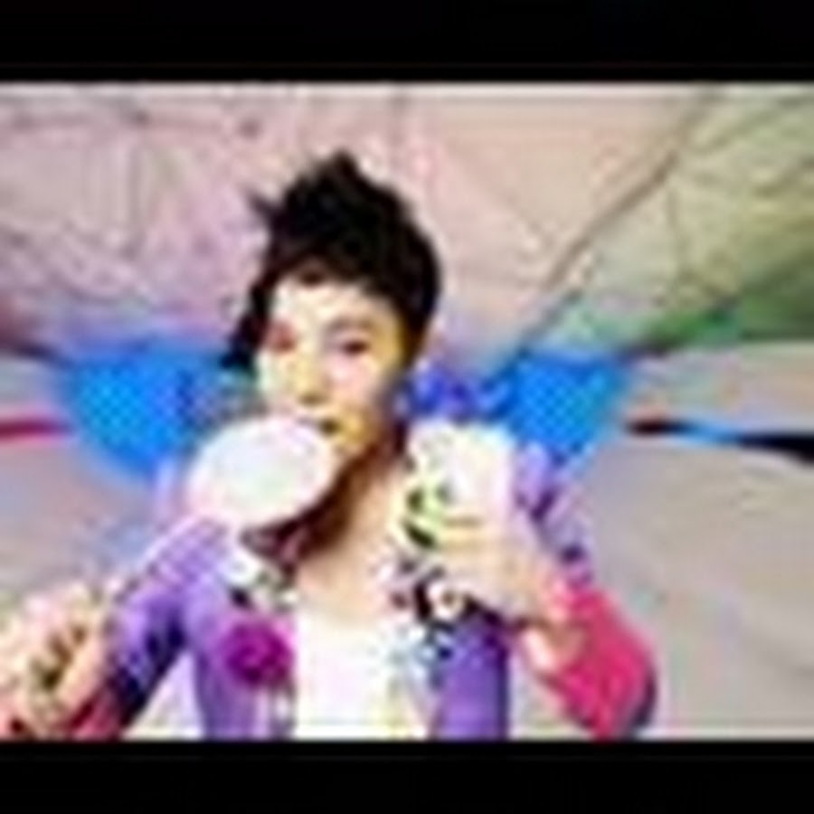 Теян из биг бэнг. Концерт 2ne1. Биг бэнг 2020. Тхэян корейский певец. Gd stream.