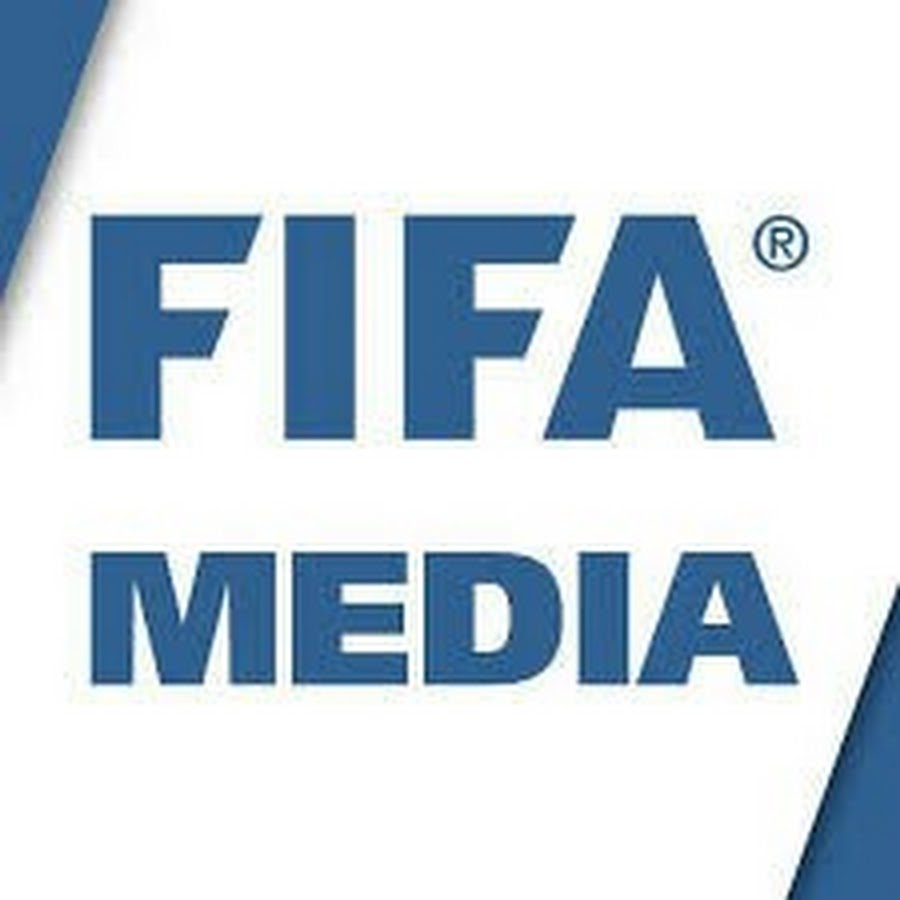 Фифа 07. Приставки с игрой фифа. Киберспортсмен fifa. Фифа 1999. Директор фифа по связям с общественностью.