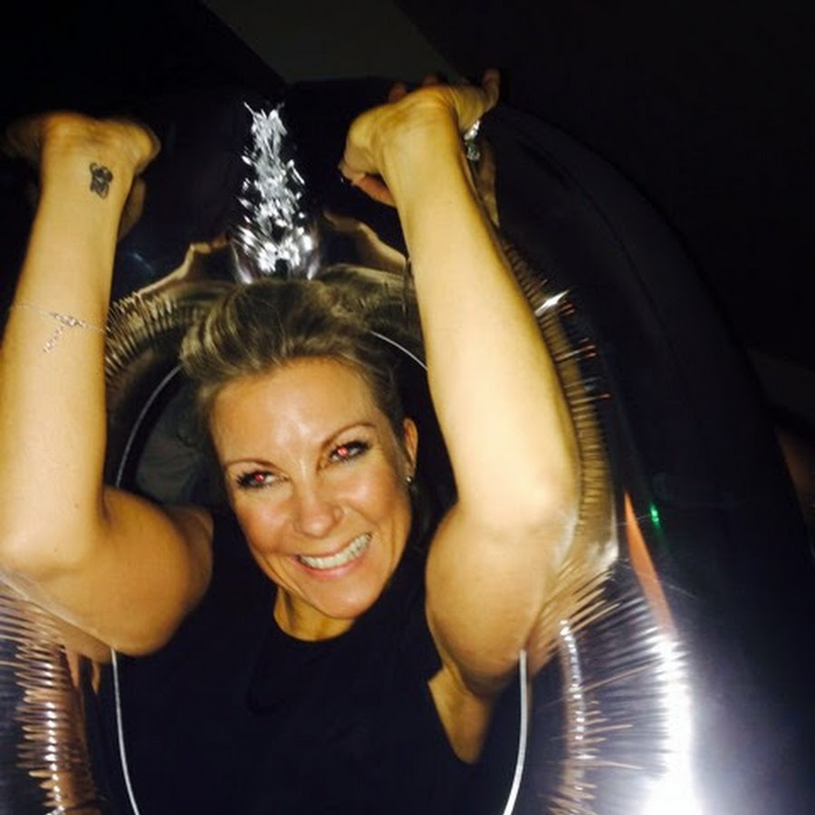 AKedOLTp9qKVgpES0IASM_827YzT4kTVhrIF1Ofvso=s900ckc0x00ffffffnorj