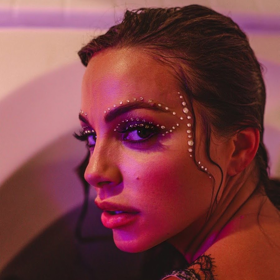 AKedOLTplPGzaE-hDQQK_PpbQSBliT1cQysYIjNF-IhfEQ=s900-c-k-c0x00ffffff-no-rj