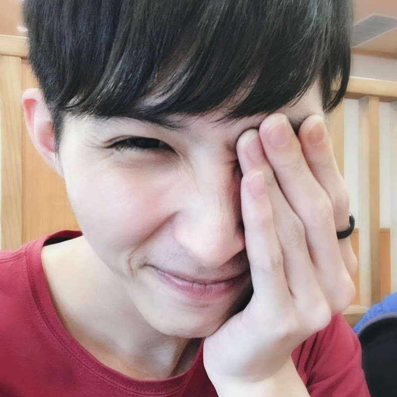 肯尼梁 - 網紅的藏寶箱 