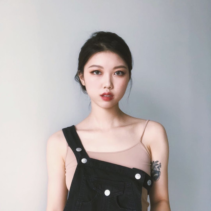 Cloud Rouge - 網紅的藏寶箱 