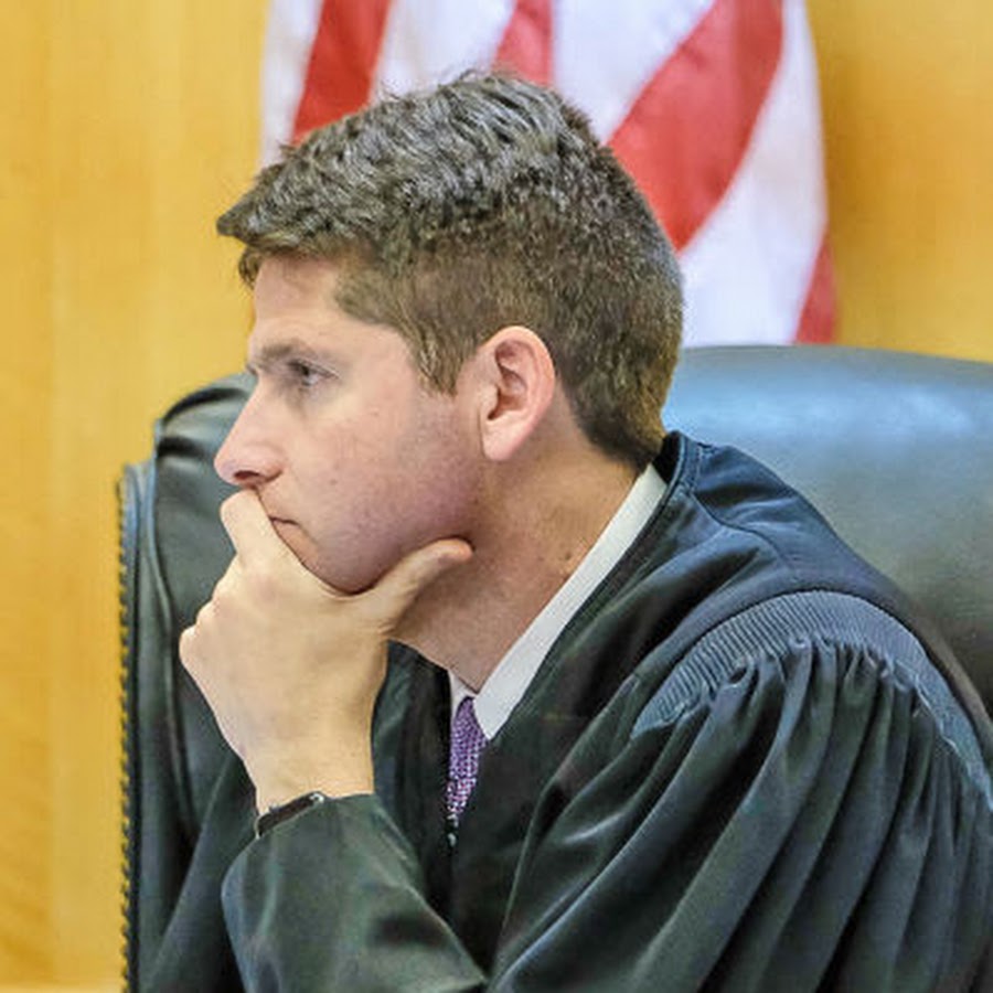 akedoltufyzfe8qkolphj9avynf-n-g5gfd9xoqeg7fl-s900-c-k-c0x00ffffff-no-rj