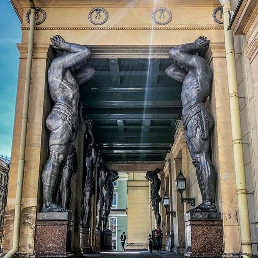 Атланты в питере фото