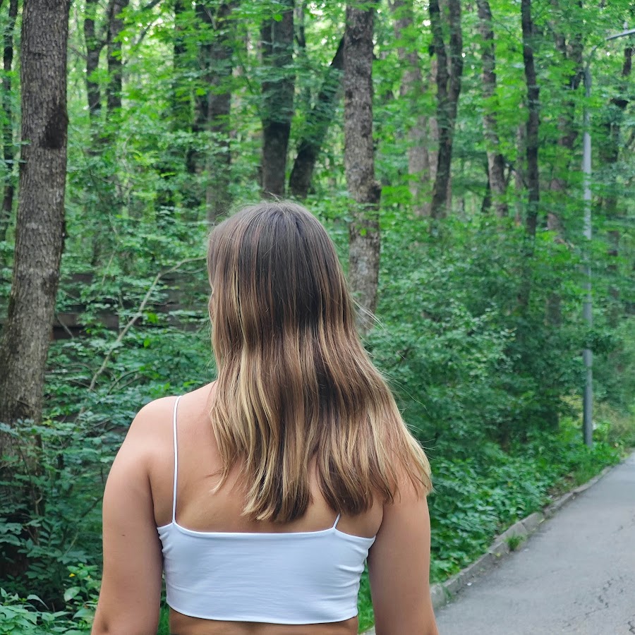 Шапка голубя. Голубь улыбается. Голубь улыбается. Пигеон голубь. Животные в смокинге.