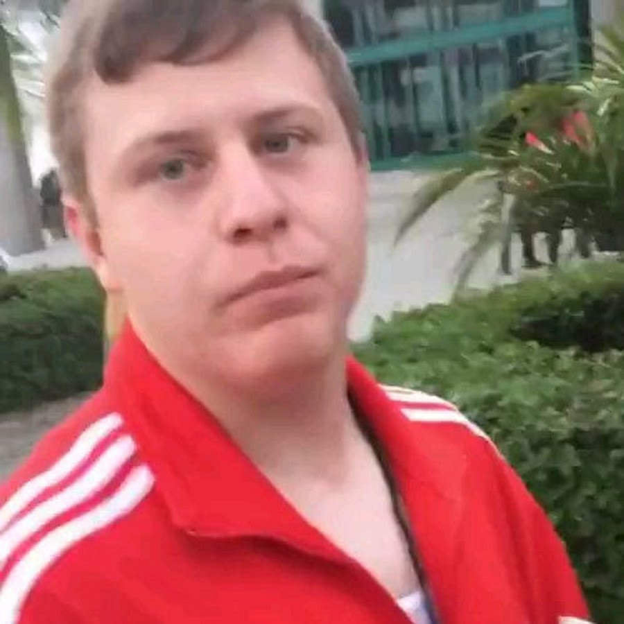 AMLnZu-6yEWdL7gKrPD1Vr20FV2OtLpgmJh_13C7gUp-=s900-c-k-c0x00ffffff-no-rj