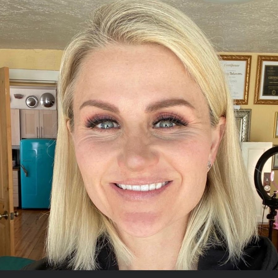 AMLnZu7WQBL6VBiFyCtQ_Izl9NGrWTJnuVihOvGZ1ue=s900ckc0x00ffffffnorj