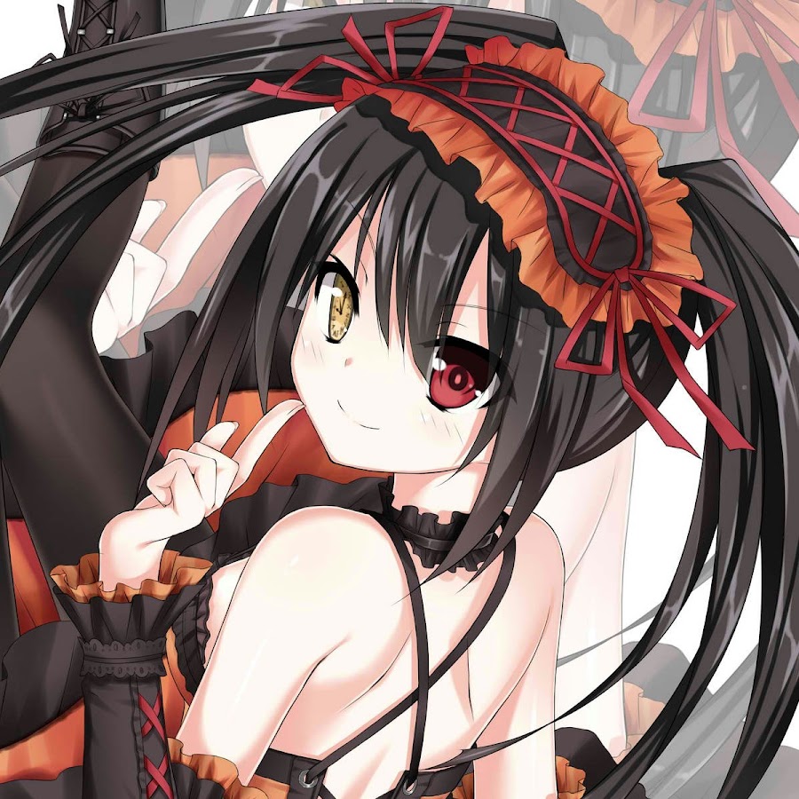 Kurumi Tokisaki лежит на полу Японочка