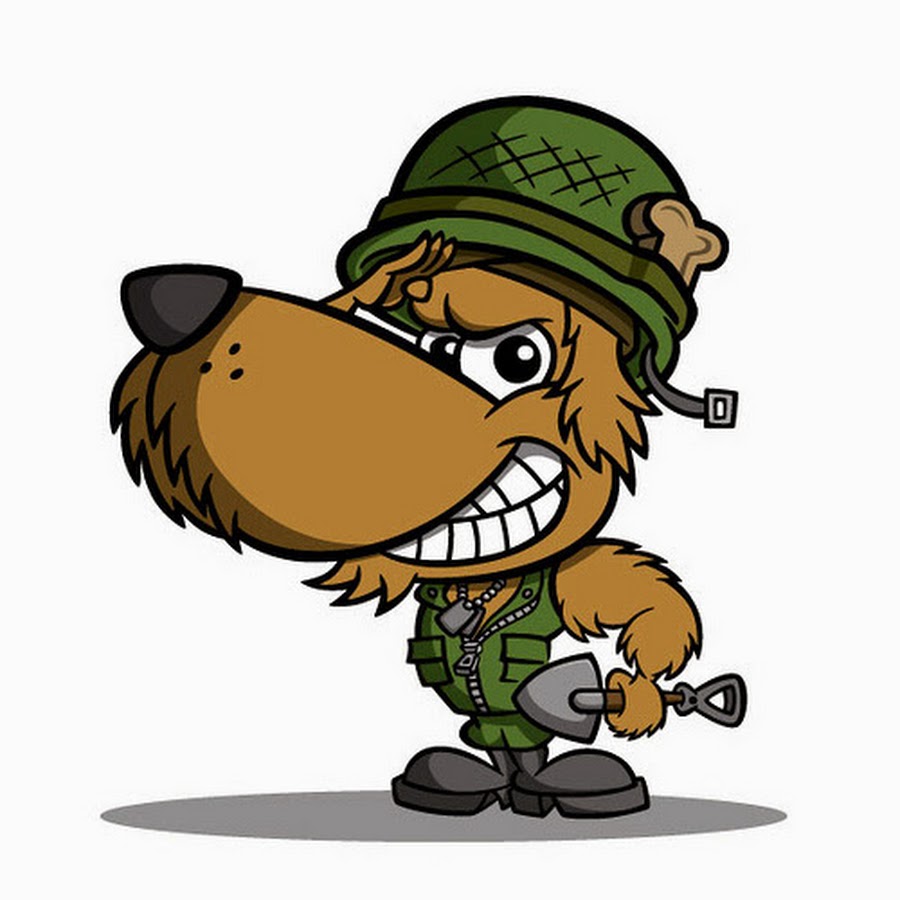Собака в каске военной