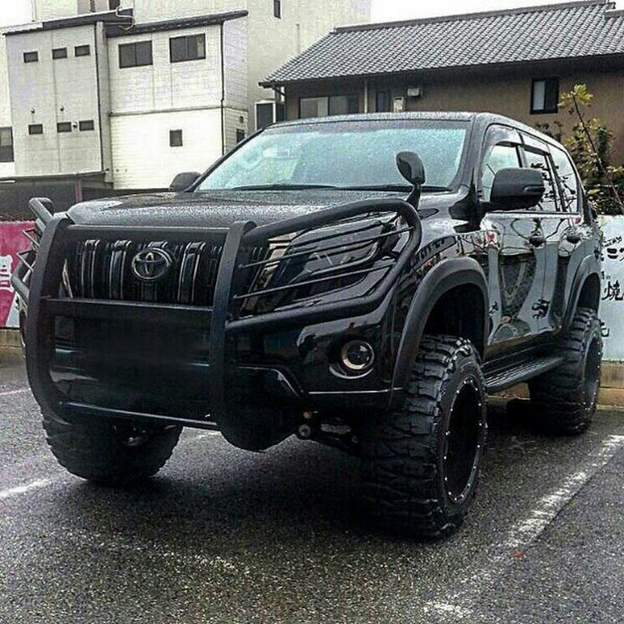 Toyota Land Cruiser 150 off Road