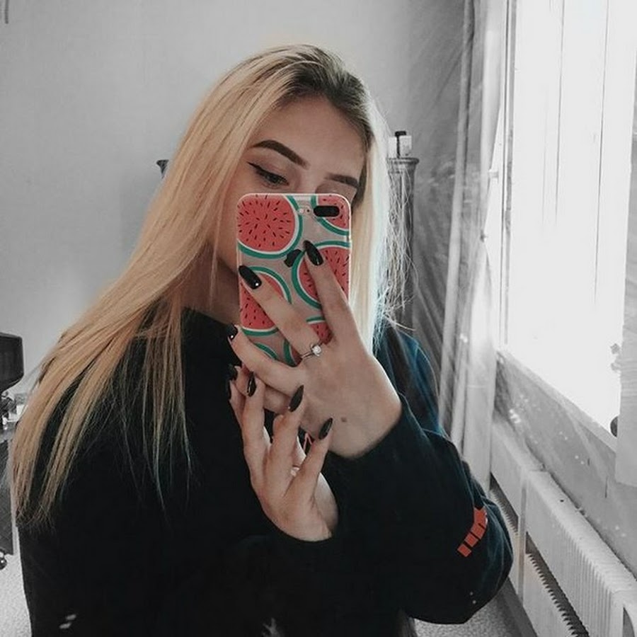 Мия Ульянова